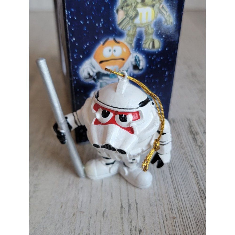 Lucasfilm 2005 Star Wars Mpire clone trooper ornament Xmas